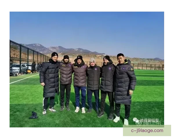 萨尔茨堡红牛解雇斯特鲁伯内部提拔青训教练接管球队